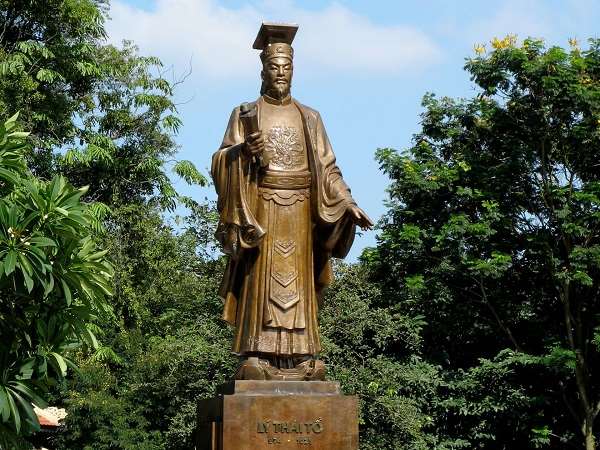 dịch tên vua triều Lý Việt Nam sang Bwin là gì